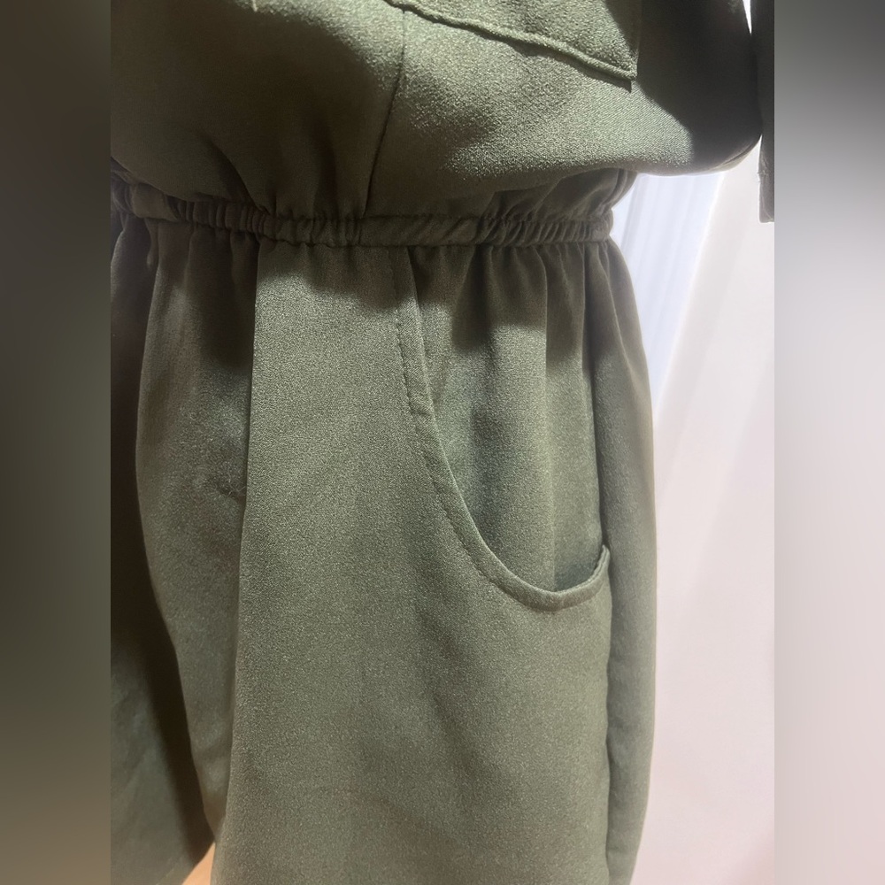 💔 Olive Green Utility Romper – “No More I Love Yous” 💔 - Picture 4 of 6